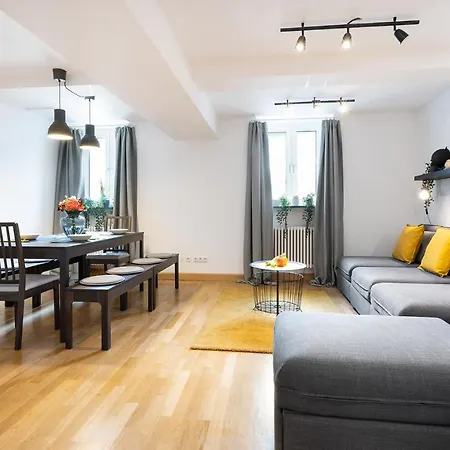 Marienplatz Apartment 2 Bedrooms Living Room Kitchen
